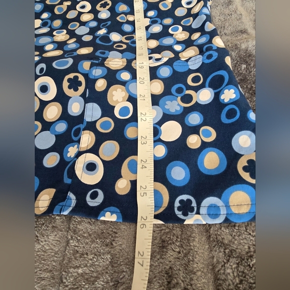 Blue and White Patterned Women's Top - Picture 4 of 4